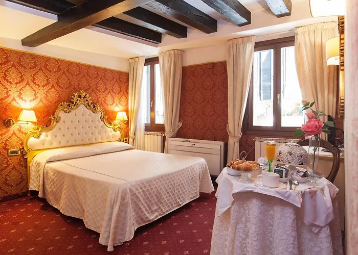 Bed and Breakfast Ca' Della Loggia Venezia